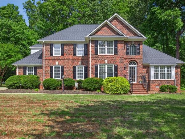 100 Brookfield Court , Gibsonville, NC 27249