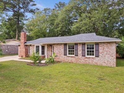 7708 Jadewood Drive, North Charleston, SC 29418