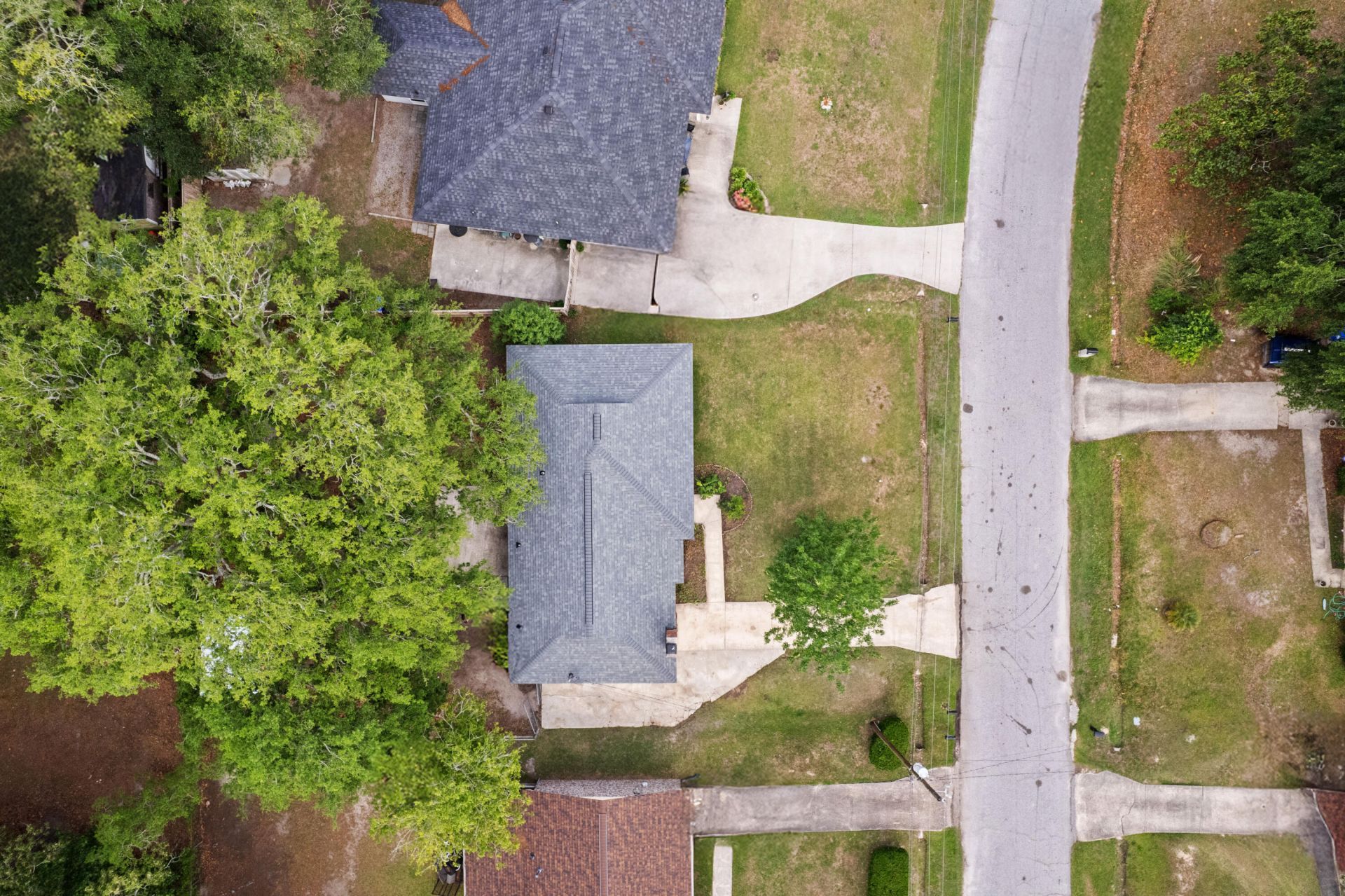 7708 Jadewood Drive Photo 25