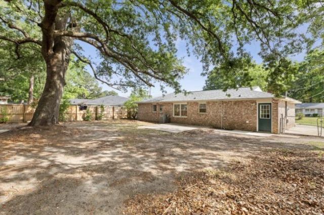 7708 Jadewood Drive Photo 26