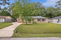 7708 Jadewood Drive photo 4