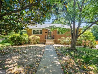 4037 OXFORD STREET, ANNANDALE, VA 22003