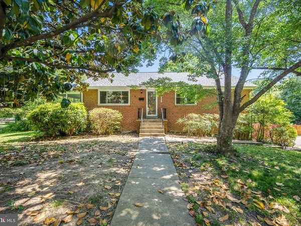 4037 OXFORD STREET, ANNANDALE, VA 22003