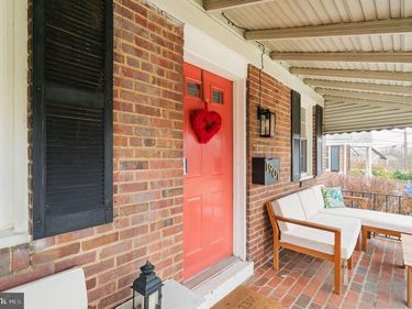 1901 SCROGGINS ROAD , ALEXANDRIA, VA 22302