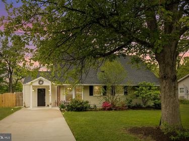 6004 BROOKVIEW DRIVE, ALEXANDRIA, VA 22310