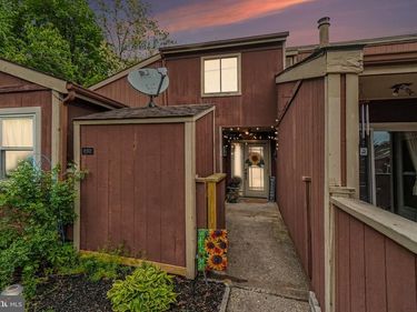 232 BRIAN DRIVE, ENOLA, PA 17025