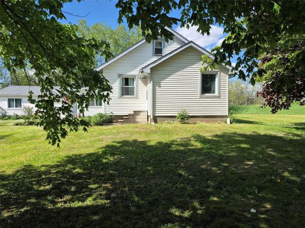 601 RAILROAD Street, Melbourne, IA 50162