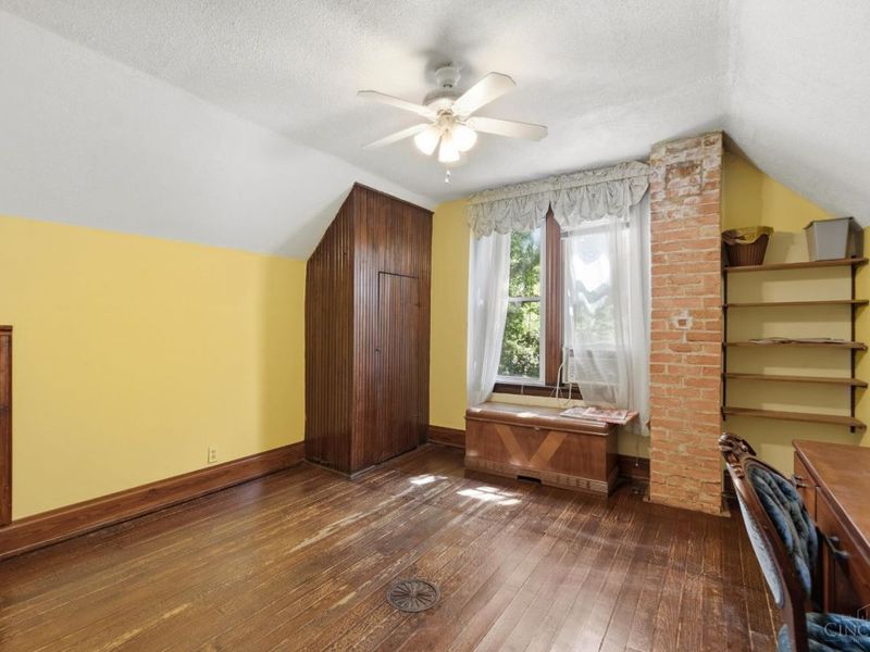 6146 Cedar, Elmwood Place, OH 45216 Photo 18