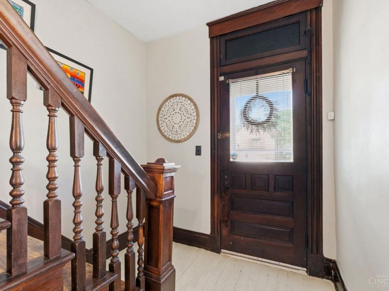 6146 Cedar, Elmwood Place, OH 45216 Photo 4