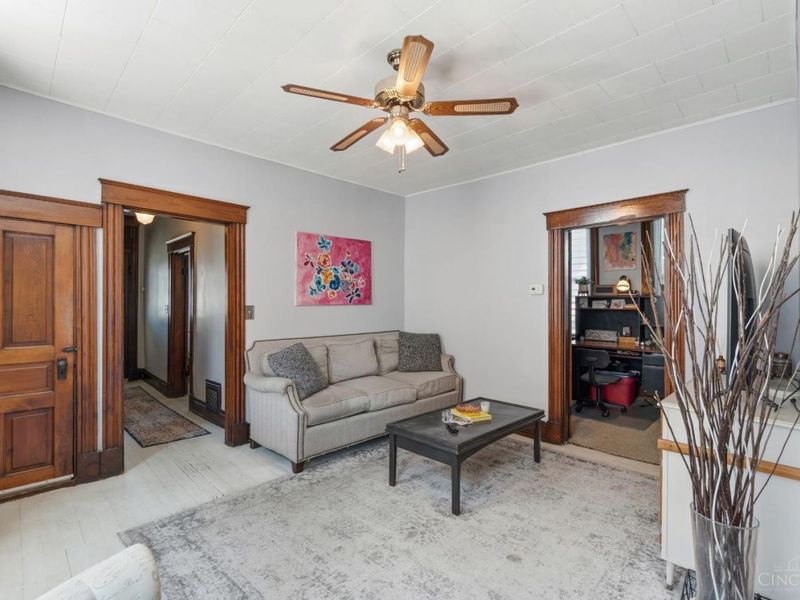 6146 Cedar, Elmwood Place, OH 45216 Photo 5