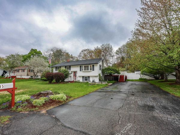 15 Raymond Drive, Merrimack, NH 03054