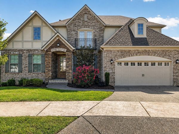 112 Crockett Ct, Goodlettsville, TN 37072