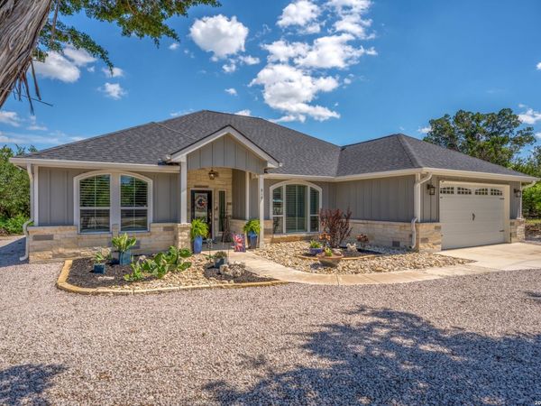 819 Primrose Path, Canyon Lake, TX 78133