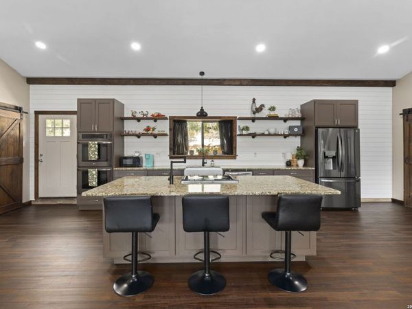 486 Camino Real Rd, Kerrville, TX 78028