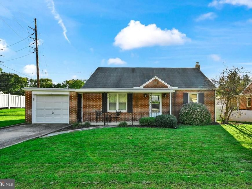 860 Hess Road, York, PA 17404 Main Photo