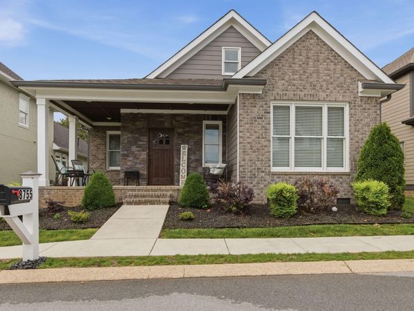 8755 Gentle Mist Circle, Ooltewah, TN 37363