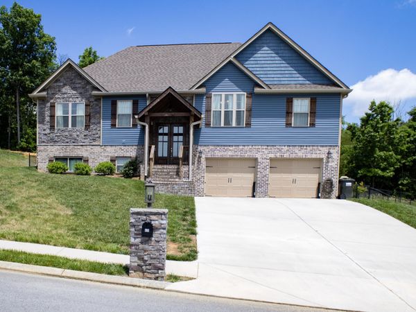 620 Ginger Lake Drive, Rock Spring, GA 30739