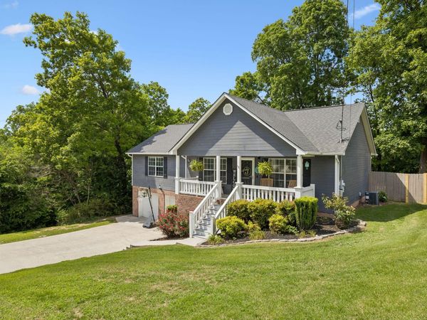 11 Hillside Drive, Ringgold, GA 30736