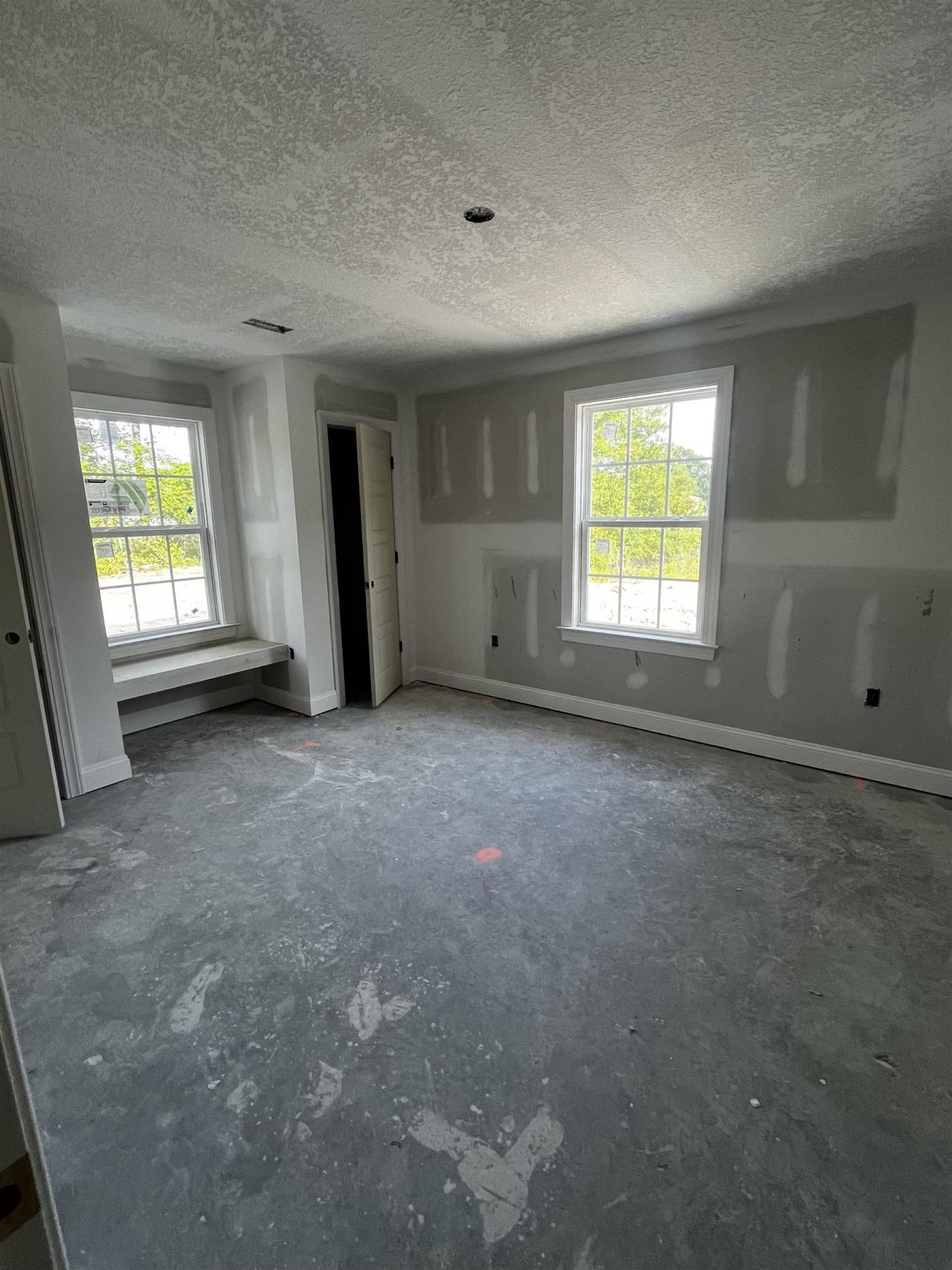 5673 Carriage Rd. Photo 6