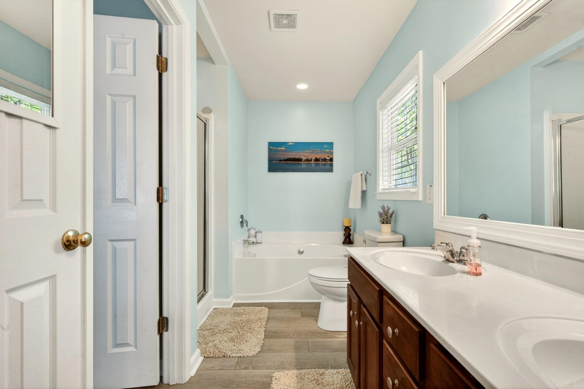 268 Emerald Isle Drive Photo 22