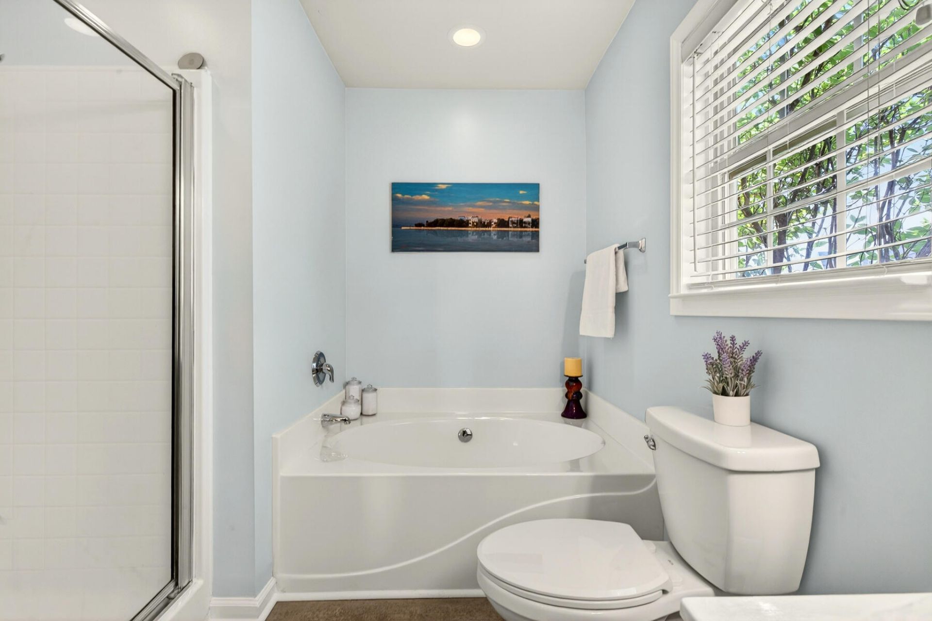 268 Emerald Isle Drive Photo 23