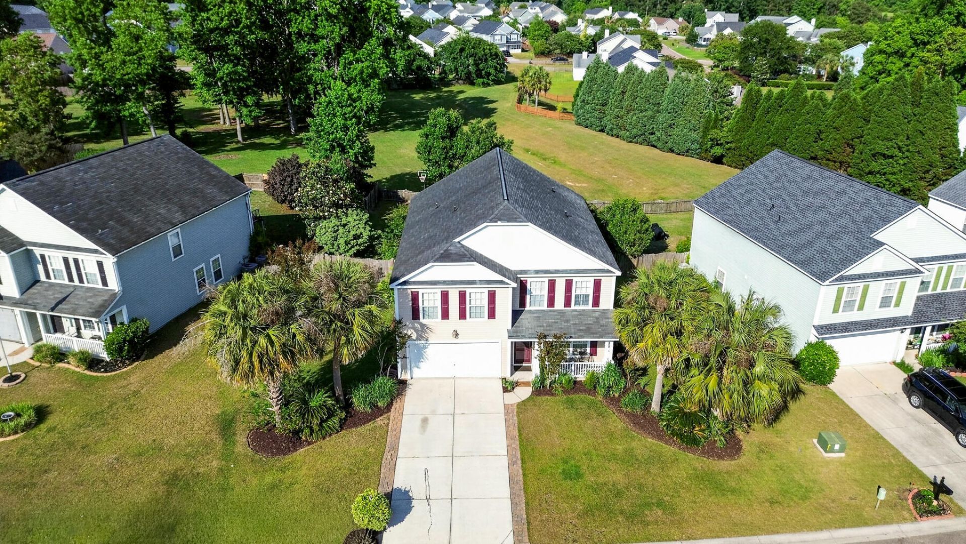 268 Emerald Isle Drive Photo 4