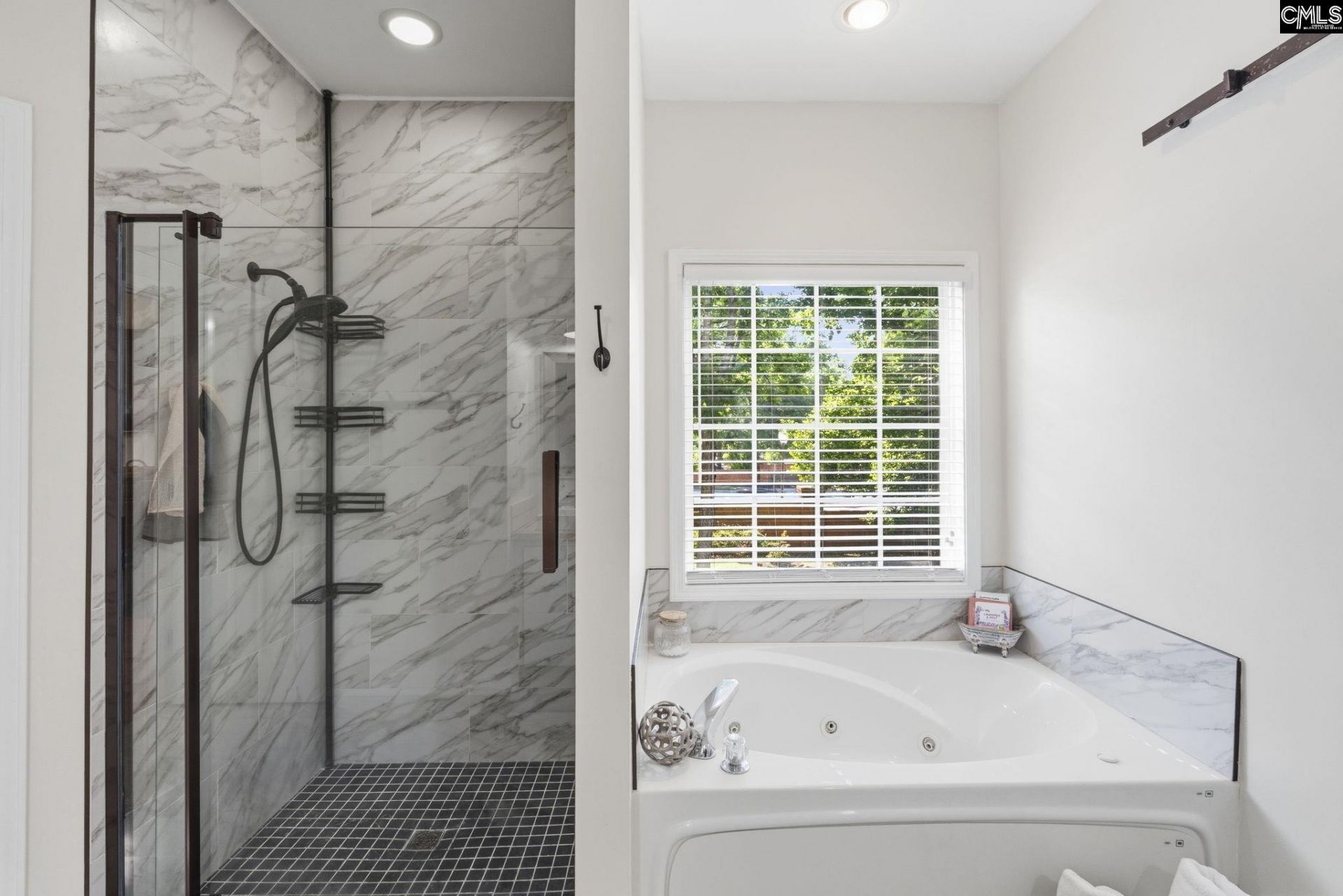 2 Hunters Pond Drive Photo 24