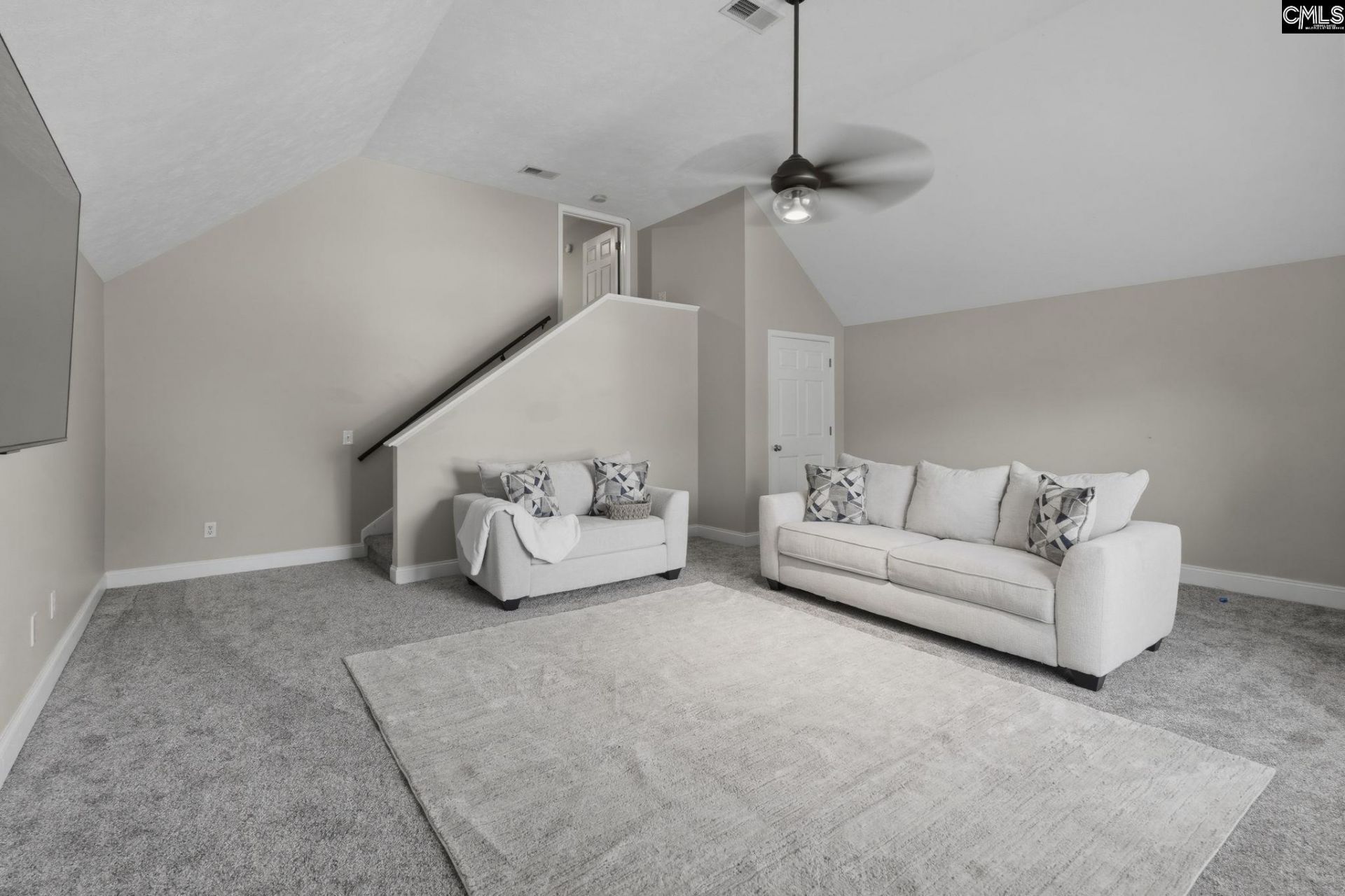 2 Hunters Pond Drive Photo 31