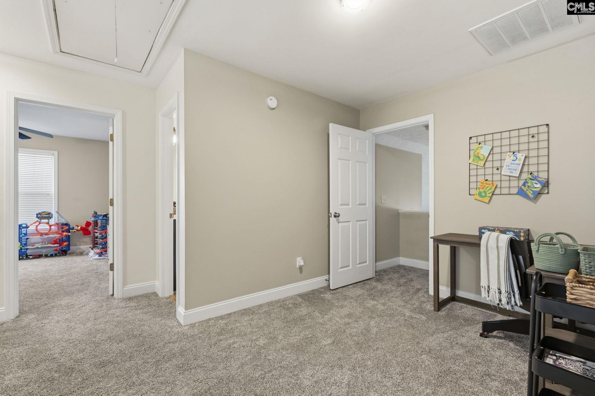 2 Hunters Pond Drive  Photo 31