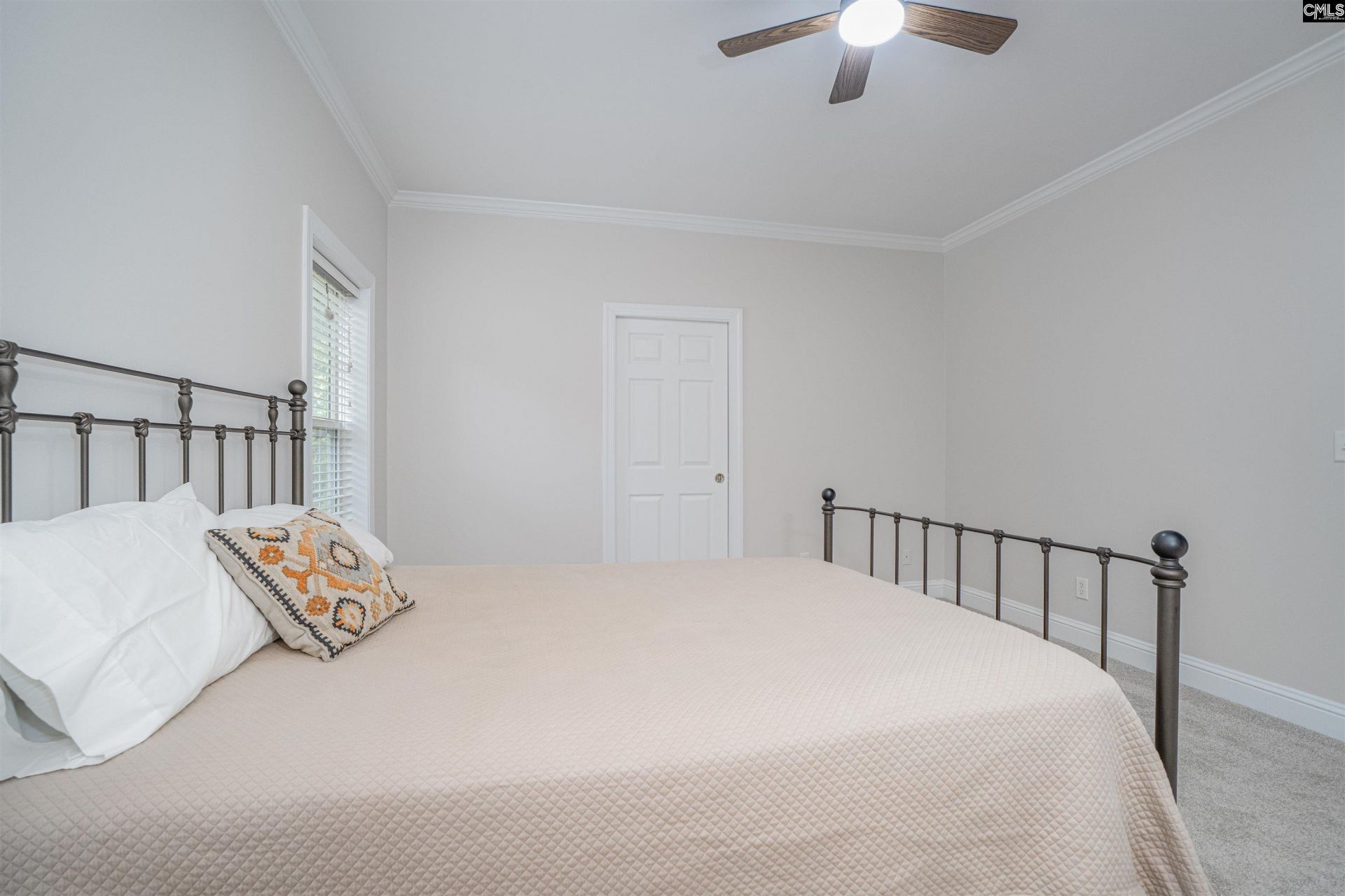 825 Westwoods Drive  Photo 20
