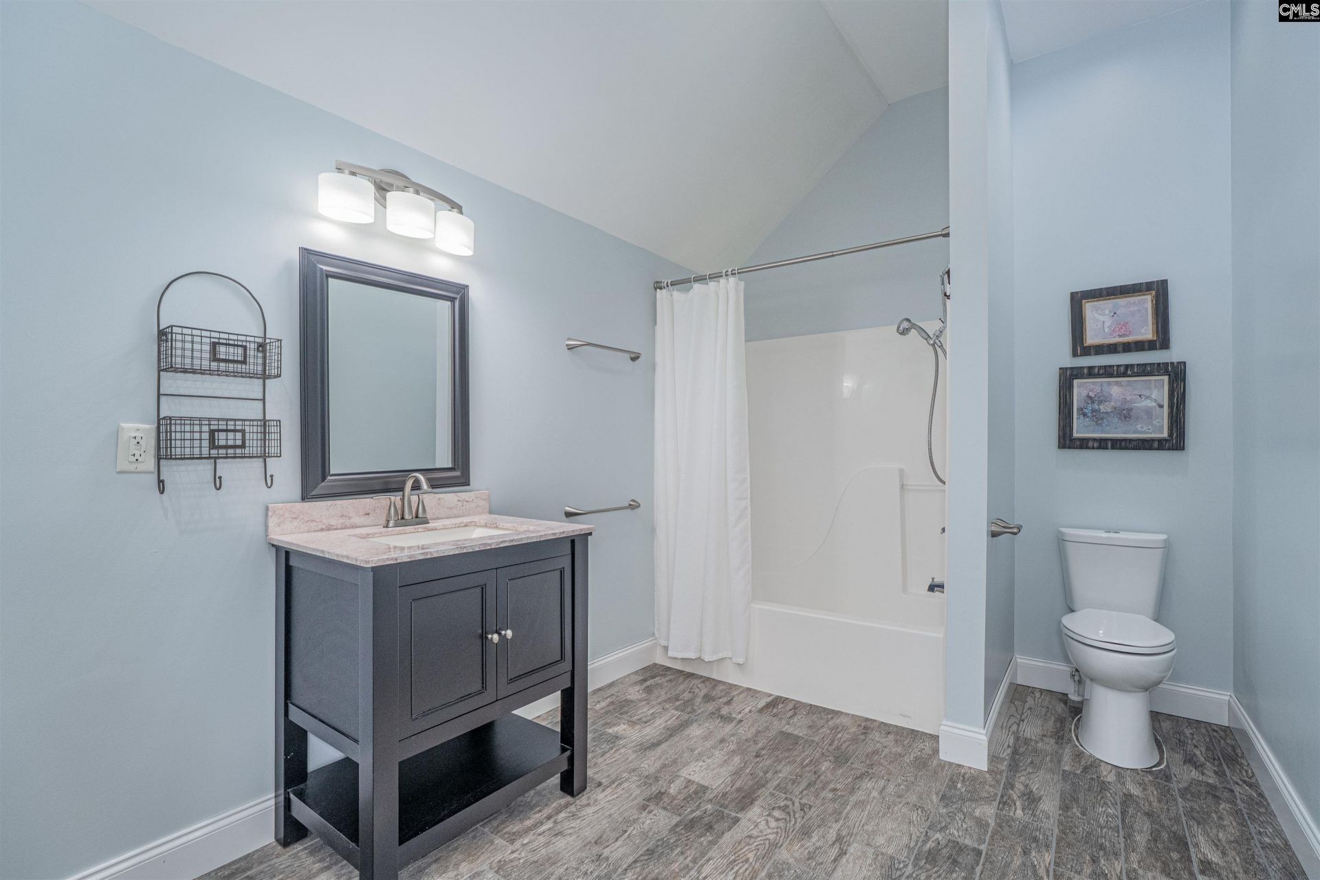 825 Westwoods Drive  Photo 35