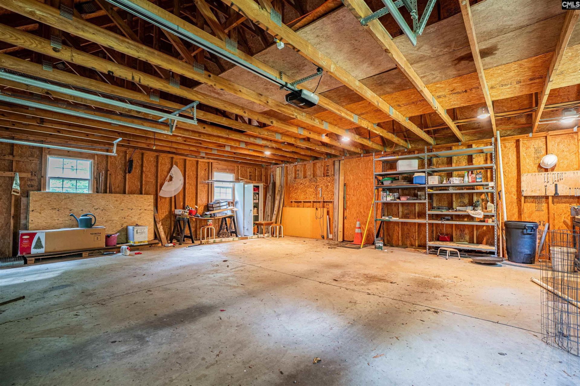825 Westwoods Drive  Photo 40