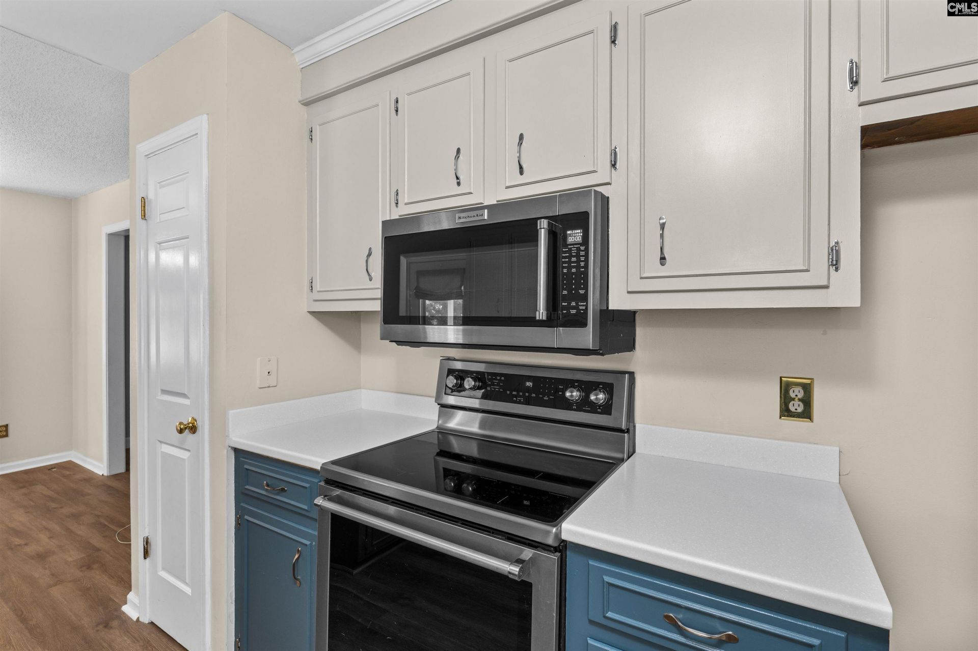 125 Cranewater Drive  Photo 10