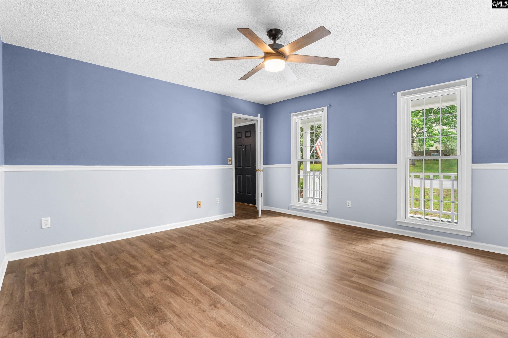 125 Cranewater Drive  Photo 13
