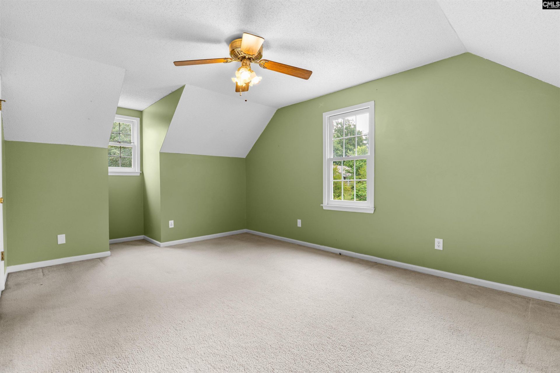 125 Cranewater Drive  Photo 19