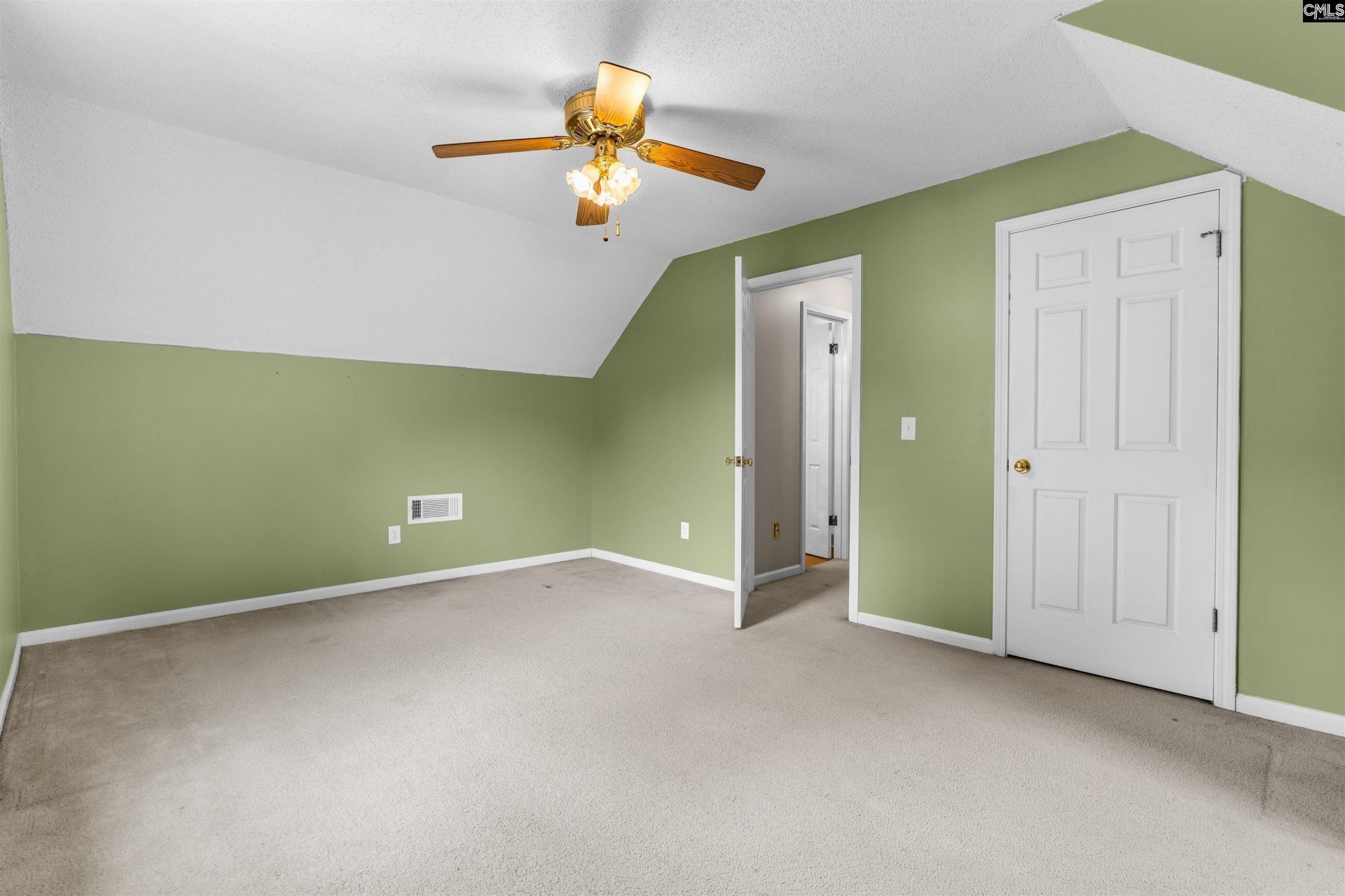 125 Cranewater Drive  Photo 20