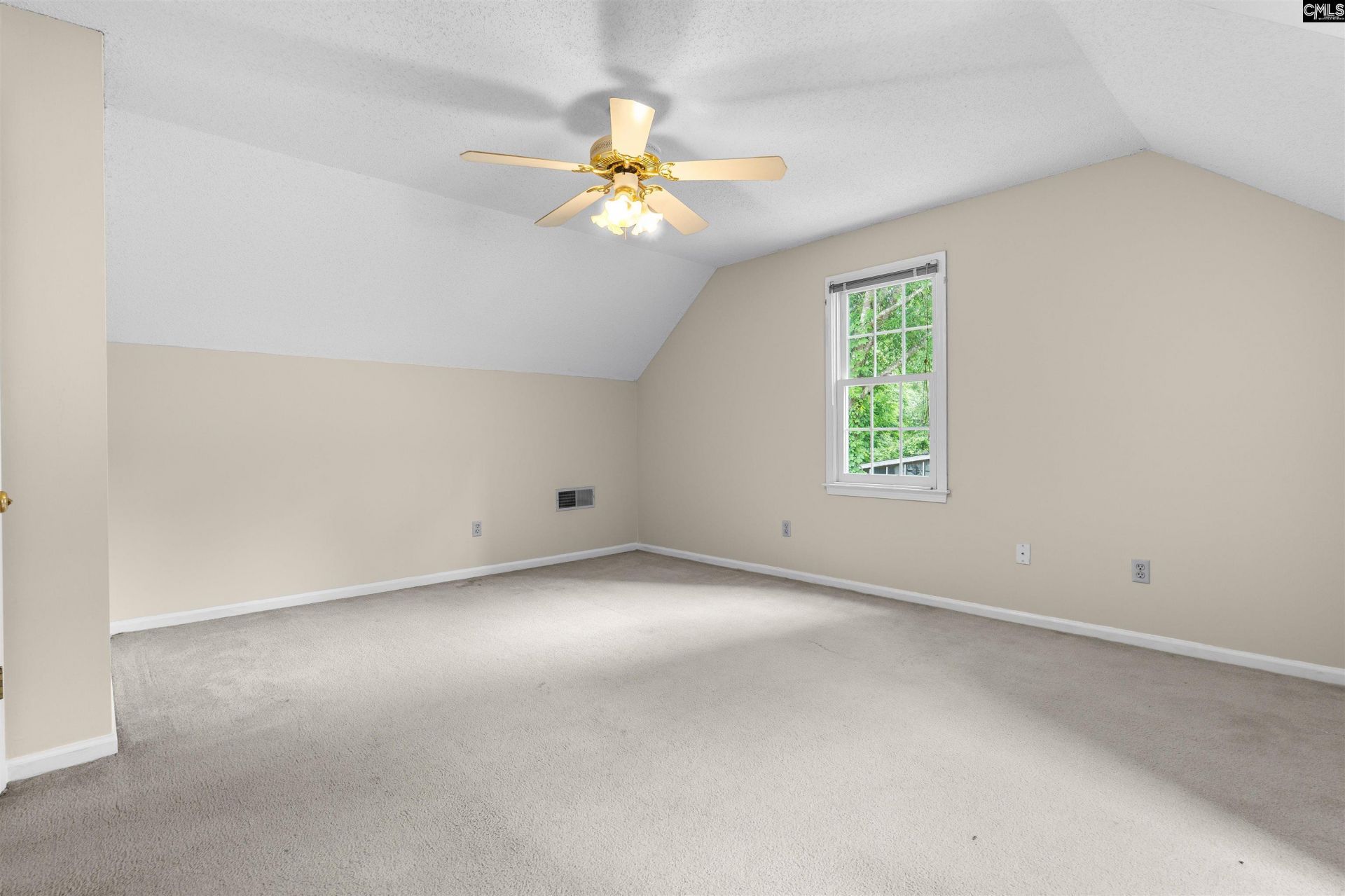 125 Cranewater Drive  Photo 21