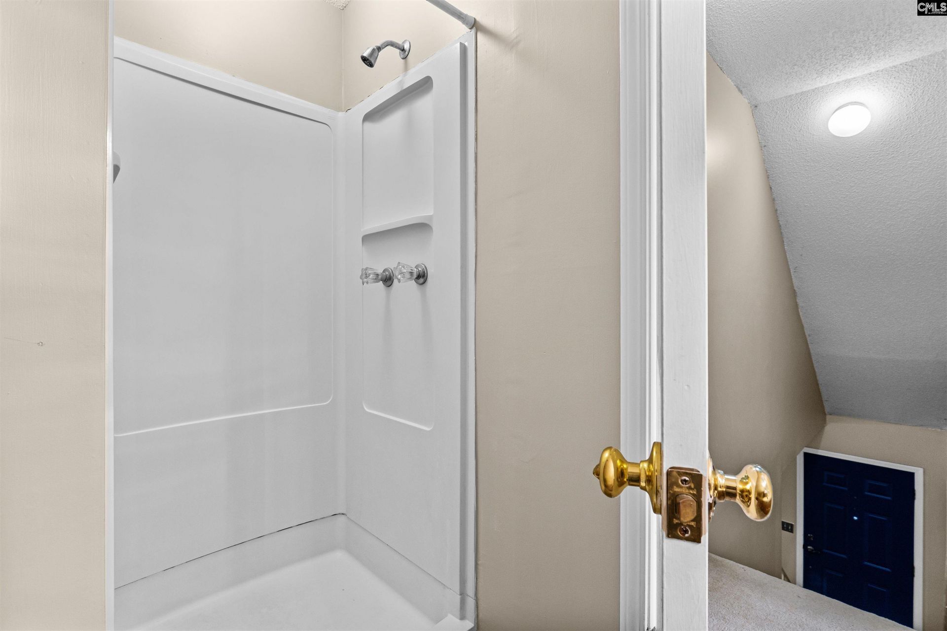 125 Cranewater Drive  Photo 24