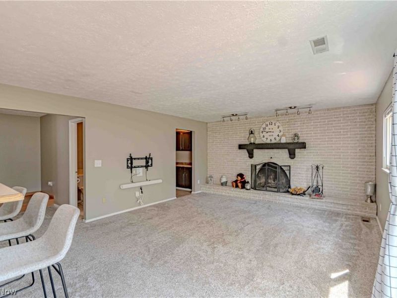 16461 S Red Rock Drive , Strongsville, OH 44136 Photo 11