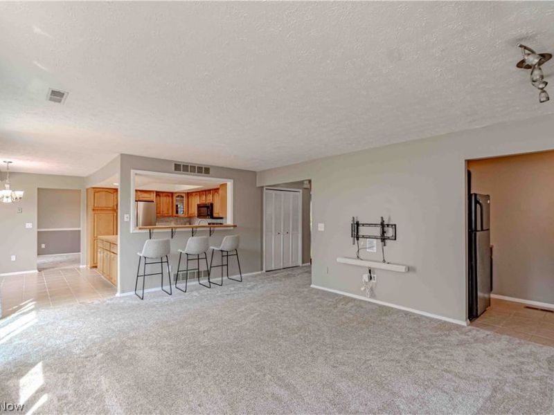 16461 S Red Rock Drive , Strongsville, OH 44136 Photo 12