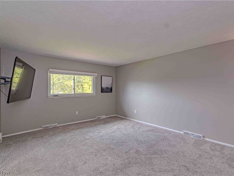 16461 S Red Rock Drive , Strongsville, OH 44136 Photo 24