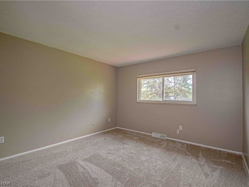16461 S Red Rock Drive , Strongsville, OH 44136 Photo 29