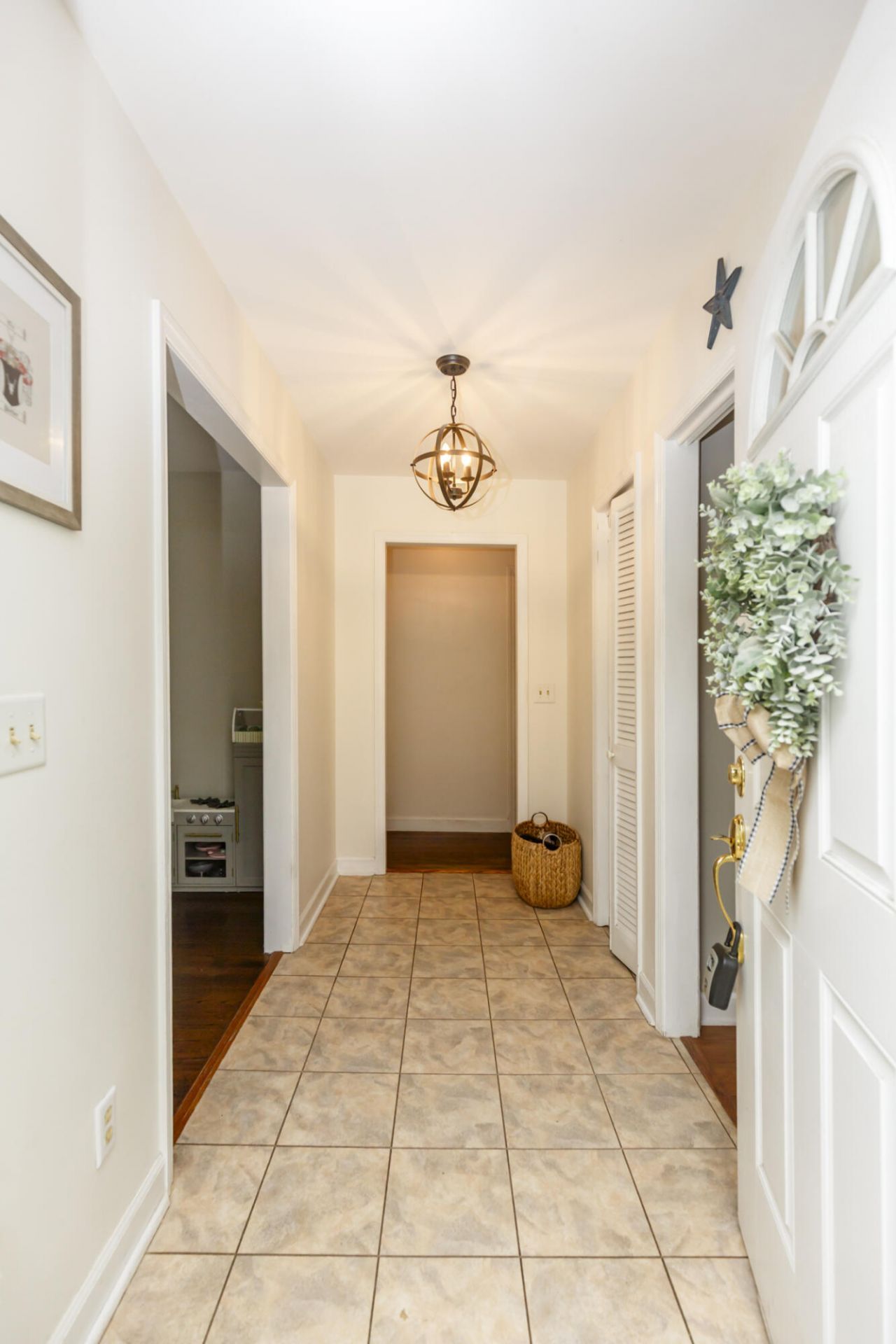 819 Abcaw Way Photo 14