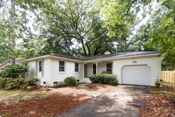 819 Abcaw Way photo 4