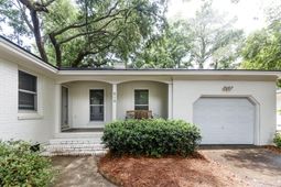 819 Abcaw Way photo 4