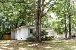 819 Abcaw Way photo 4