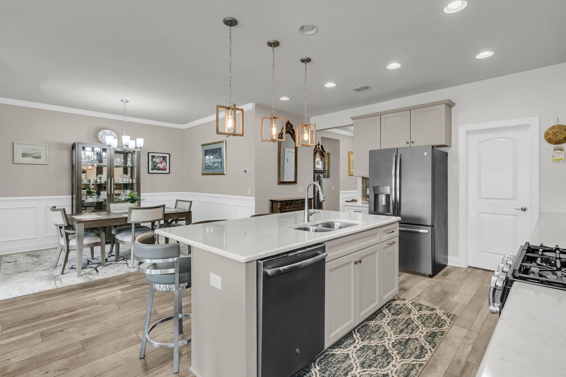 213 Fall Crossing Place Photo 15