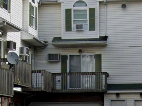 1424 Thomaston, Unit 14, Waterbury, CT 06704