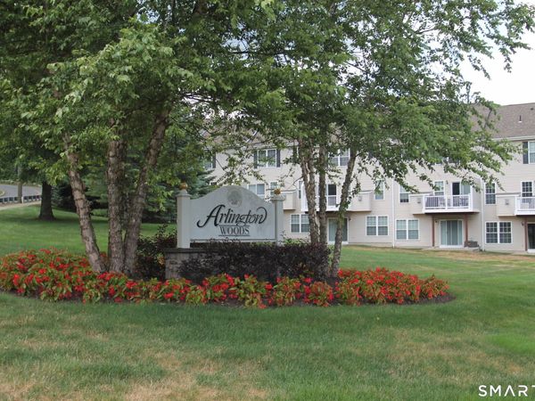 701 Sienna, Unit 701, Danbury, CT 06810