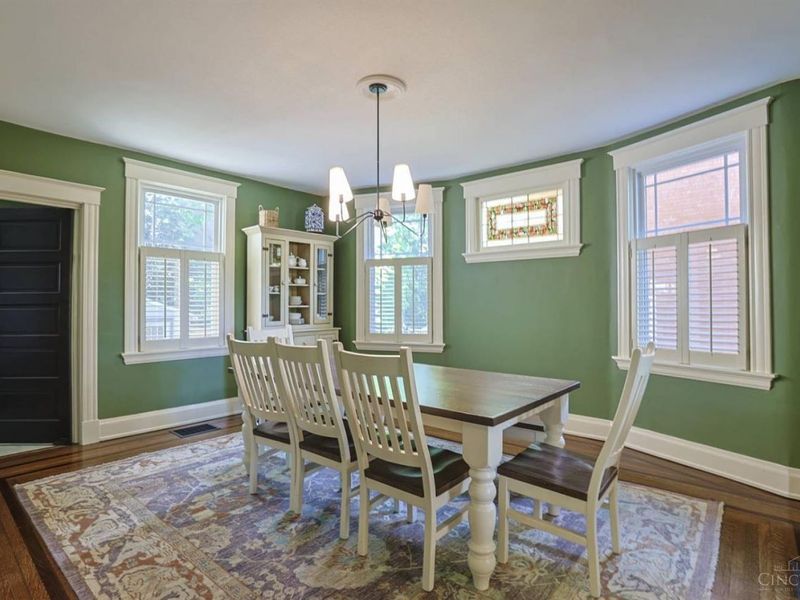 1704 E McMillan Street, Cincinnati, OH 45206 Photo 9